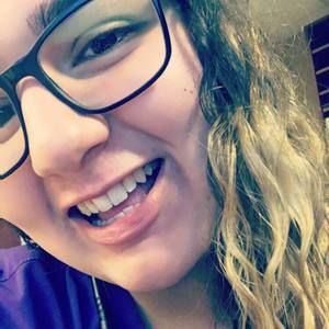 Meet your Posher, Ashleigh